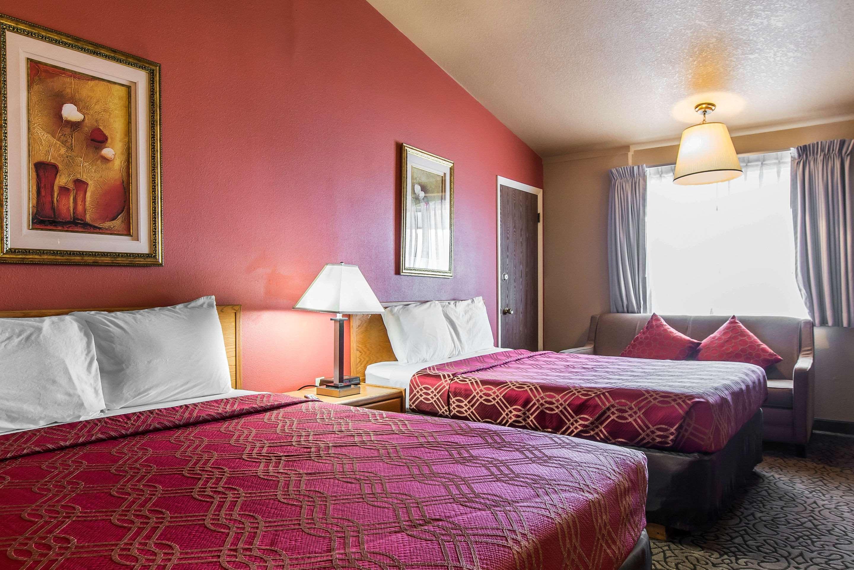 Rodeway Inn Brush Eksteriør billede