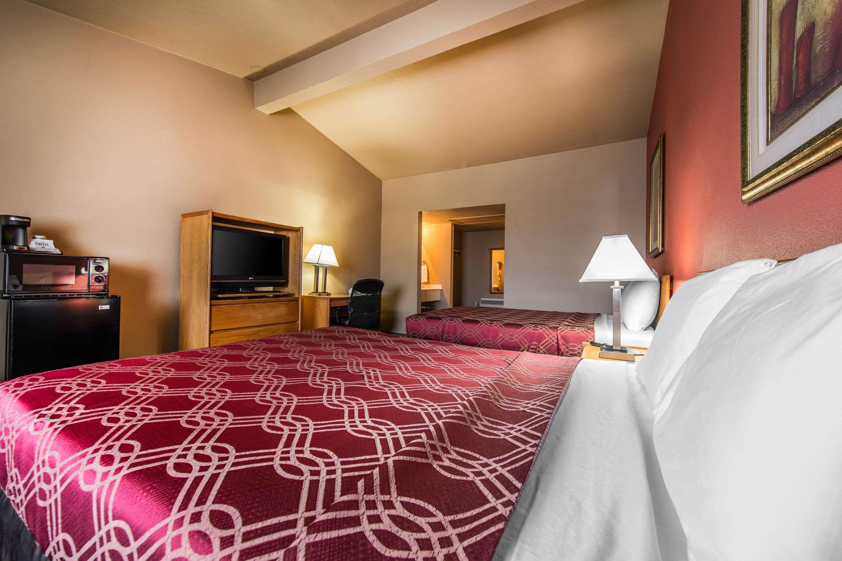 Rodeway Inn Brush Eksteriør billede